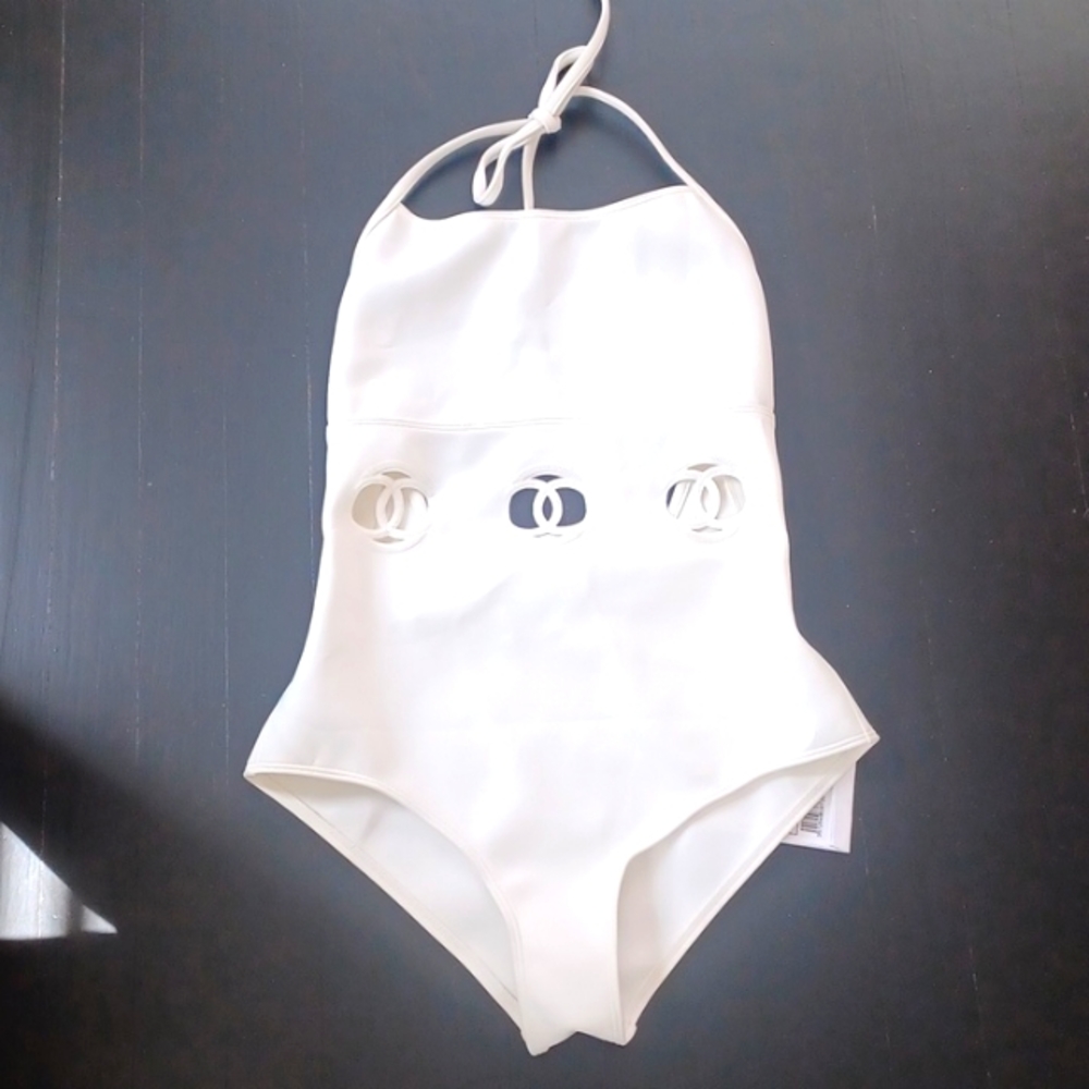CHANEL Iconic season 19 Cruise Sequin CC lasercut onepiece bathing suit size 40